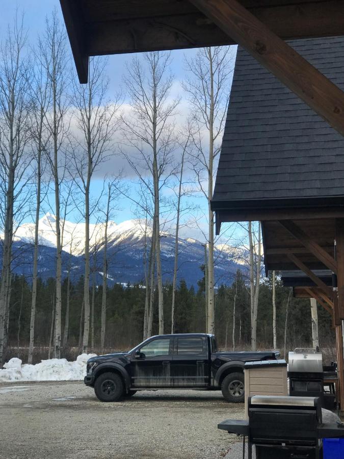 Cougar Mountain Lodge And Resort Cabin Rentals Valemount Exterior foto